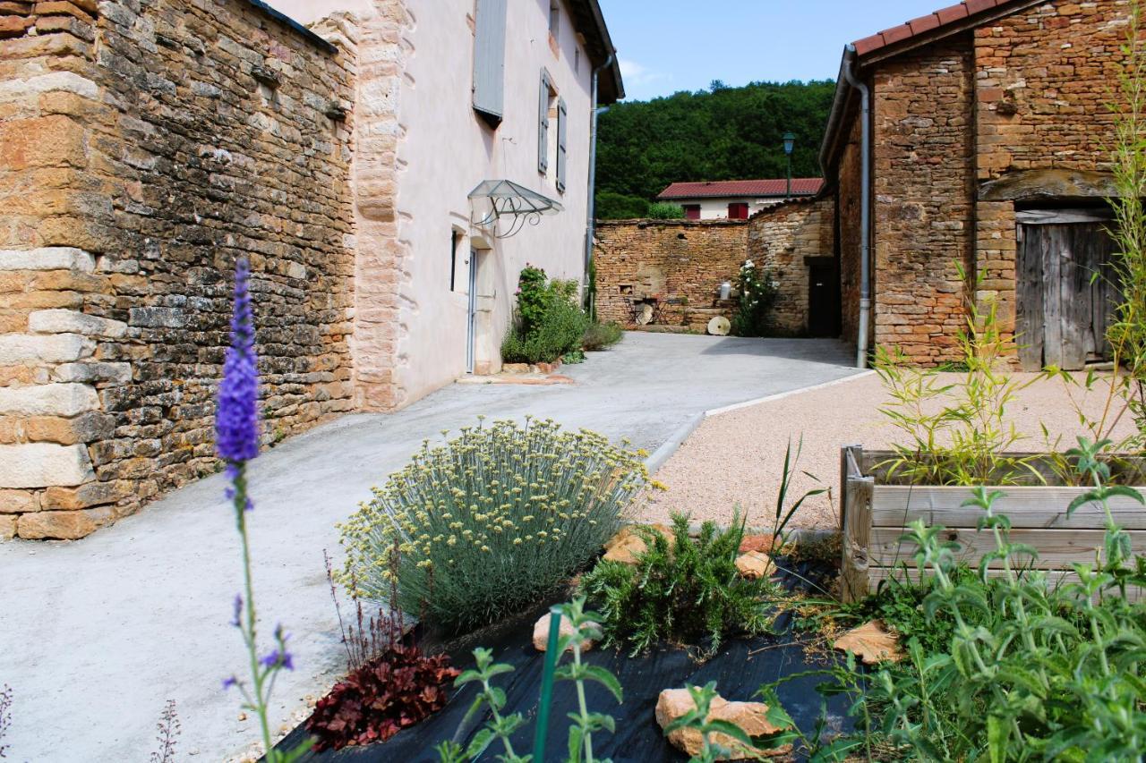 Le Clos Des Pierres Rouges Burgy Εξωτερικό φωτογραφία